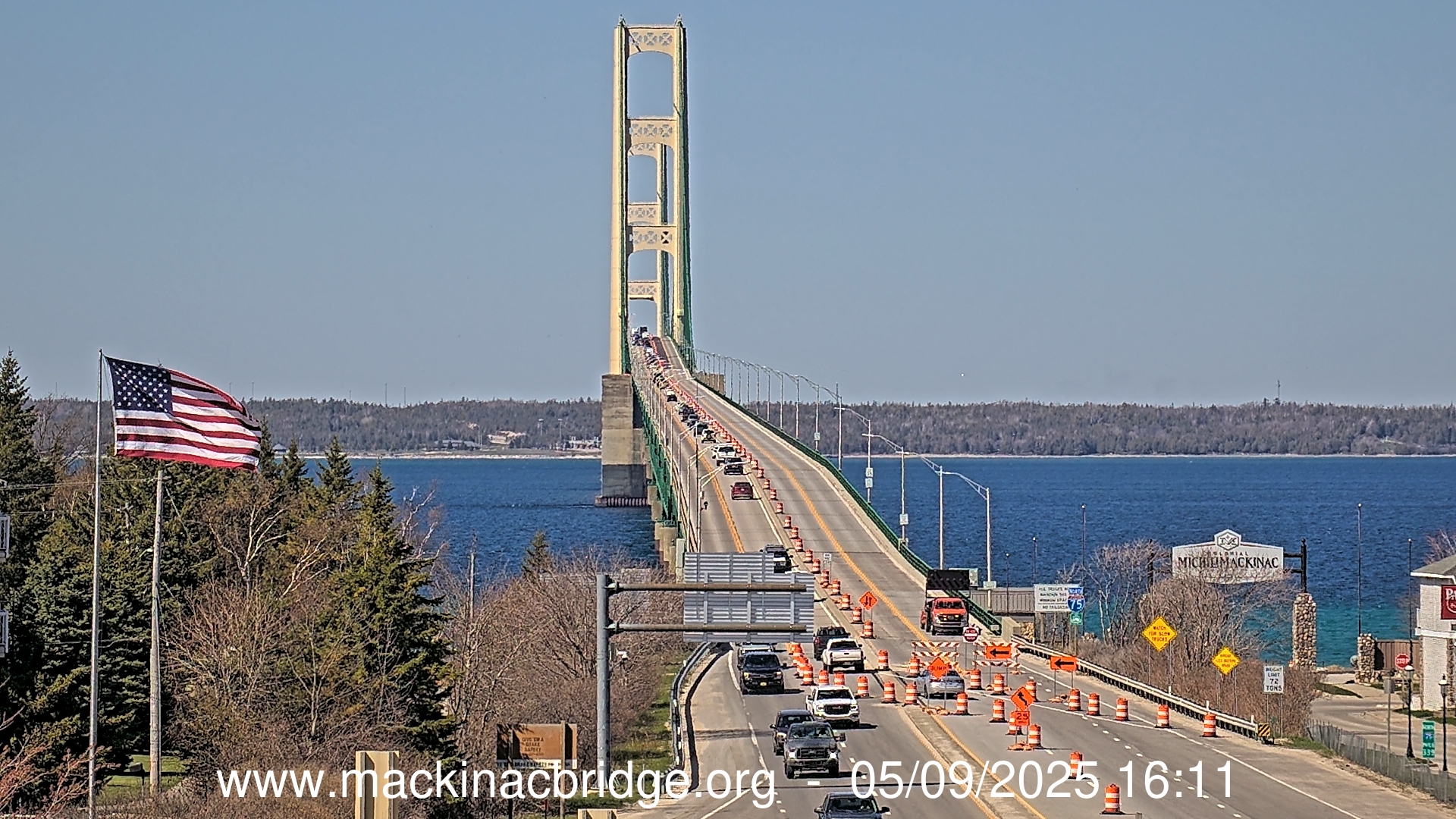 USA Mackinac Bridge live camera